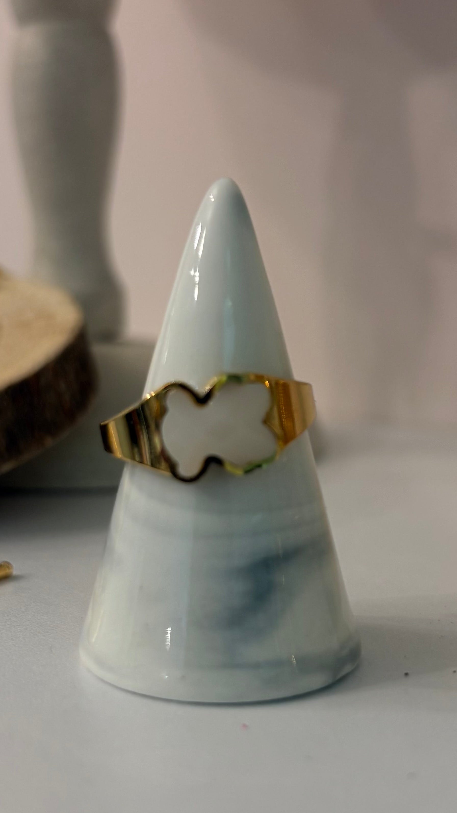Tou Inspired ring