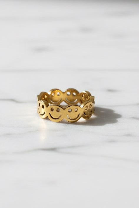 Smiley ring