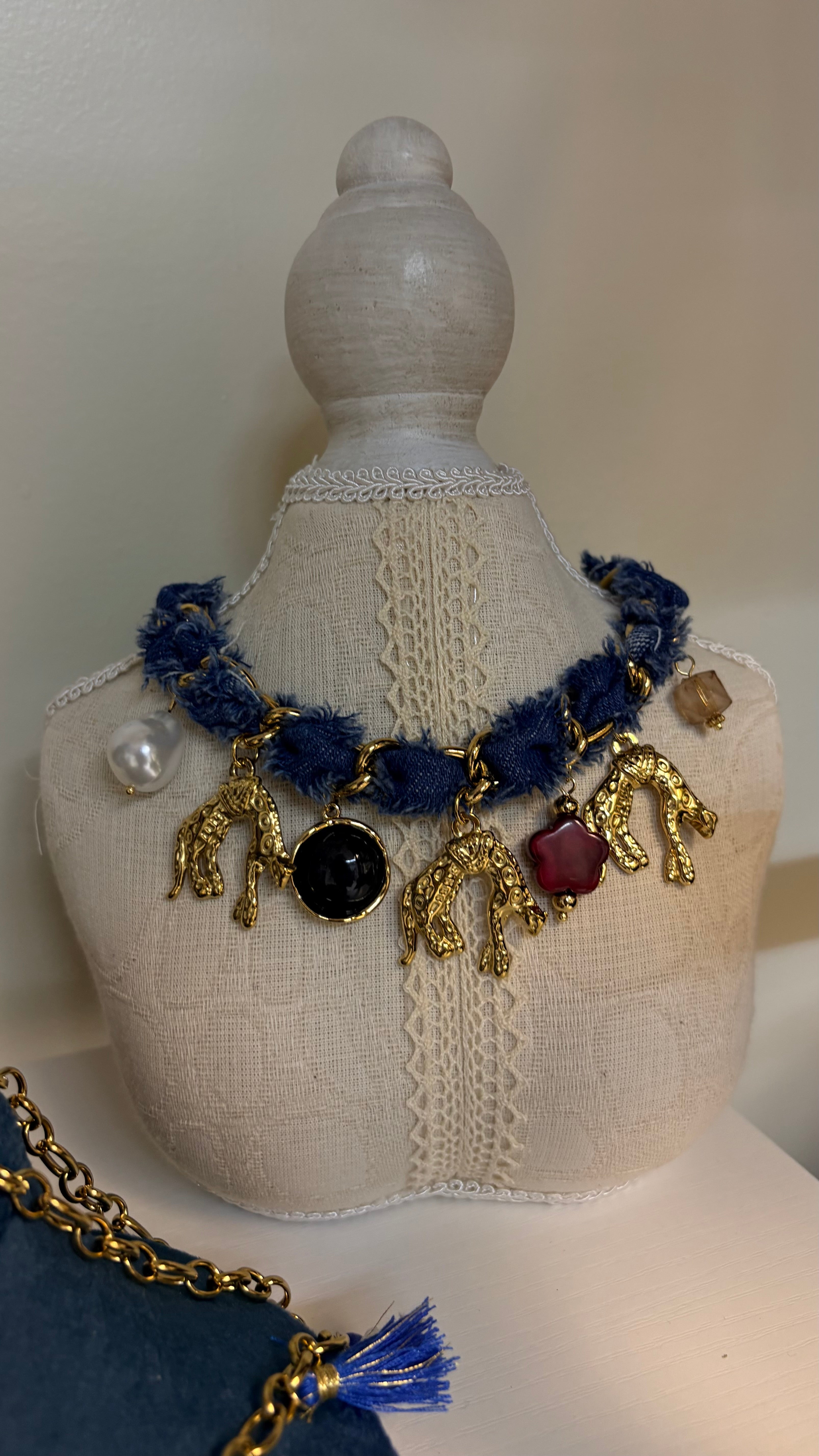 Sexy Choker necklace