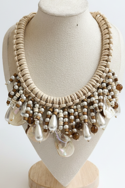 Macrame mother pearl