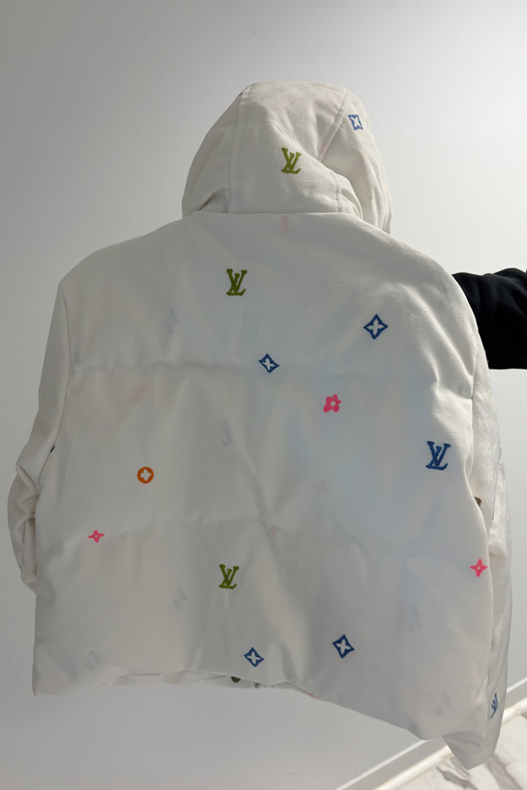 LV white coat