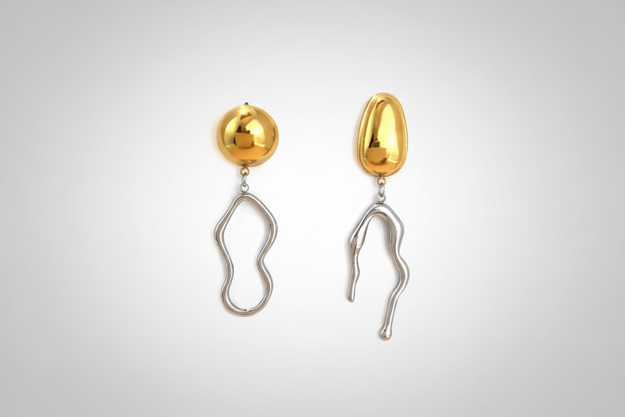 maxi earrings