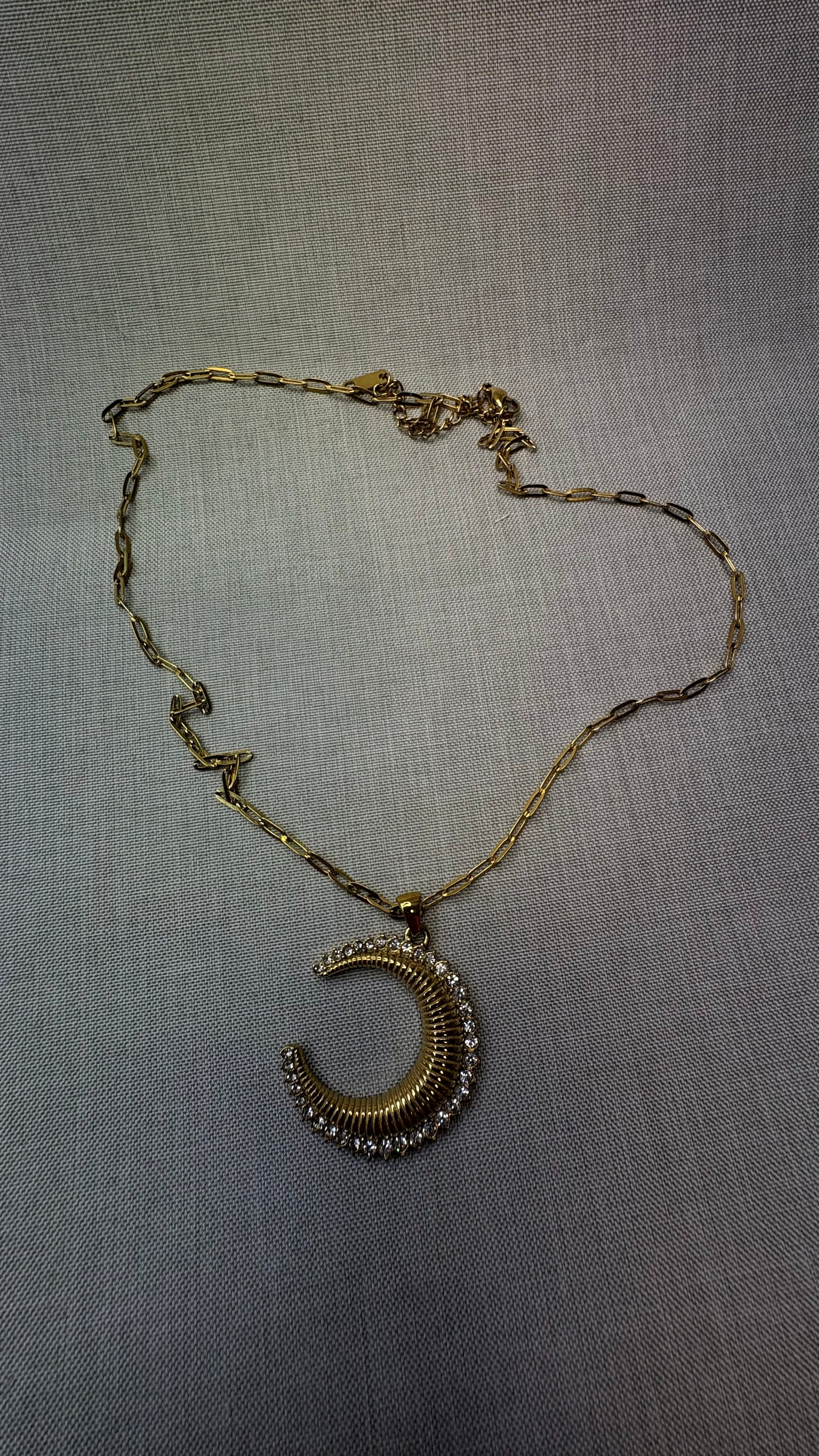 Cadena Lunatica